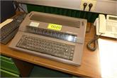 elektrische Schreibmaschine Gabriele 9009
