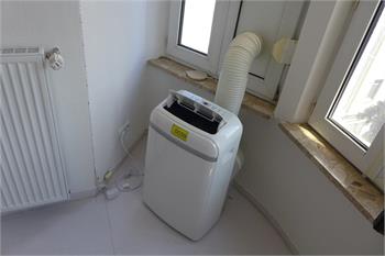 mobiles Klimagerät comfee MOBILE AIR CONDITIONER MPD1-09CRN1