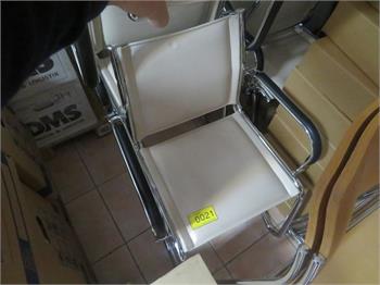 Freischwinger-Stühle mit Armlehnen