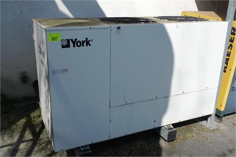 York Trockner YCAC23