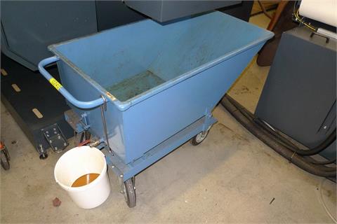 Scrapings rolling container Fetra