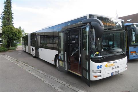 Linienbus (Niederflugelenkbus) (BC-D 4999) MAN Lion’s City