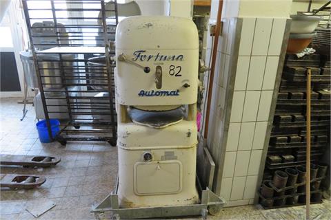 Edmund Schröder Brötchenformautomat Fortuna Automat 4