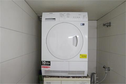 Wäschetrockner AEG Lavatherm Protex Plus + 1 Waschmaschine Miele Hydromatic W698