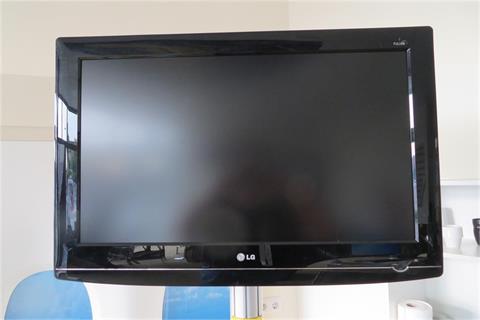 32“ LCD Fernseher LG 32LG5700