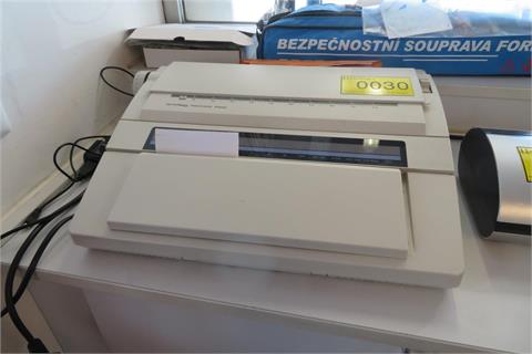 elektrische Schreibmaschine privileg electronic 2200