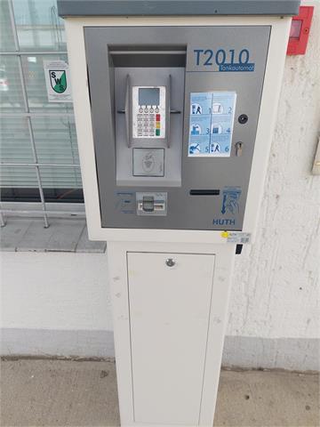 gebrauchter Tankautomat einer Tankstelle nebst EDV-Technik